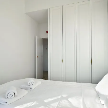 Rentplanet - Shellter Appartement *